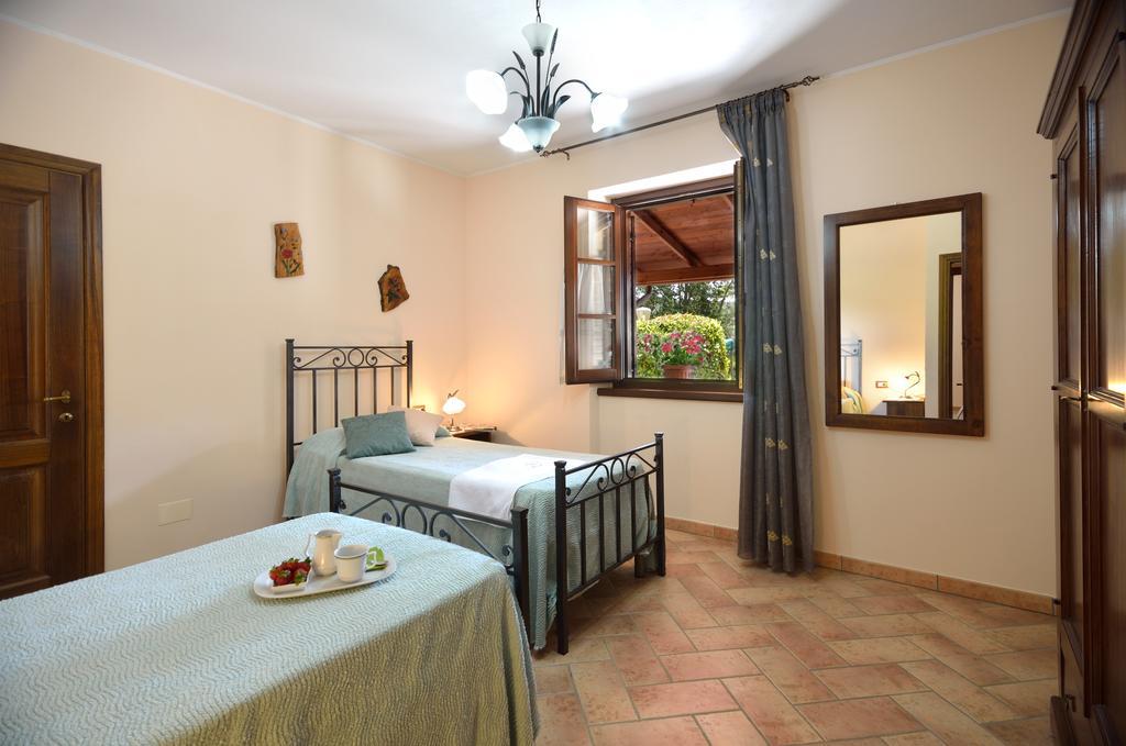 Agriturismo San Severo Passignano sul Trasimeno Exterior foto
