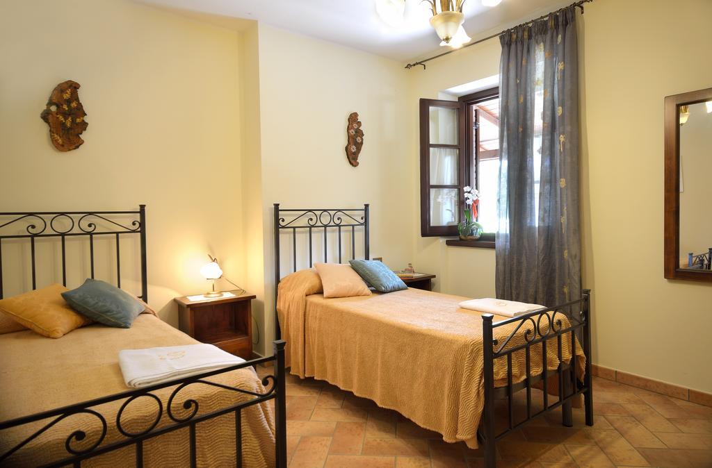 Agriturismo San Severo Passignano sul Trasimeno Exterior foto